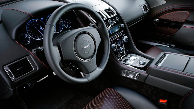 Belül csak a színek változtak