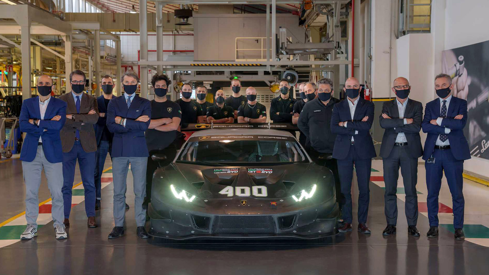 Elkészült a 400. gyári Lamborghini Huracán versenyautó – büszkék lehetnek az olaszok